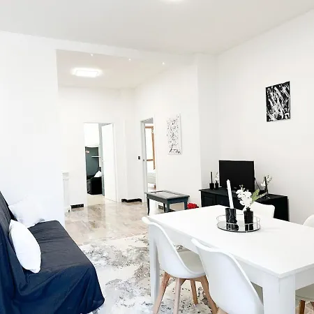 Lejlighed Artistica A Nord Stadium & Hospital